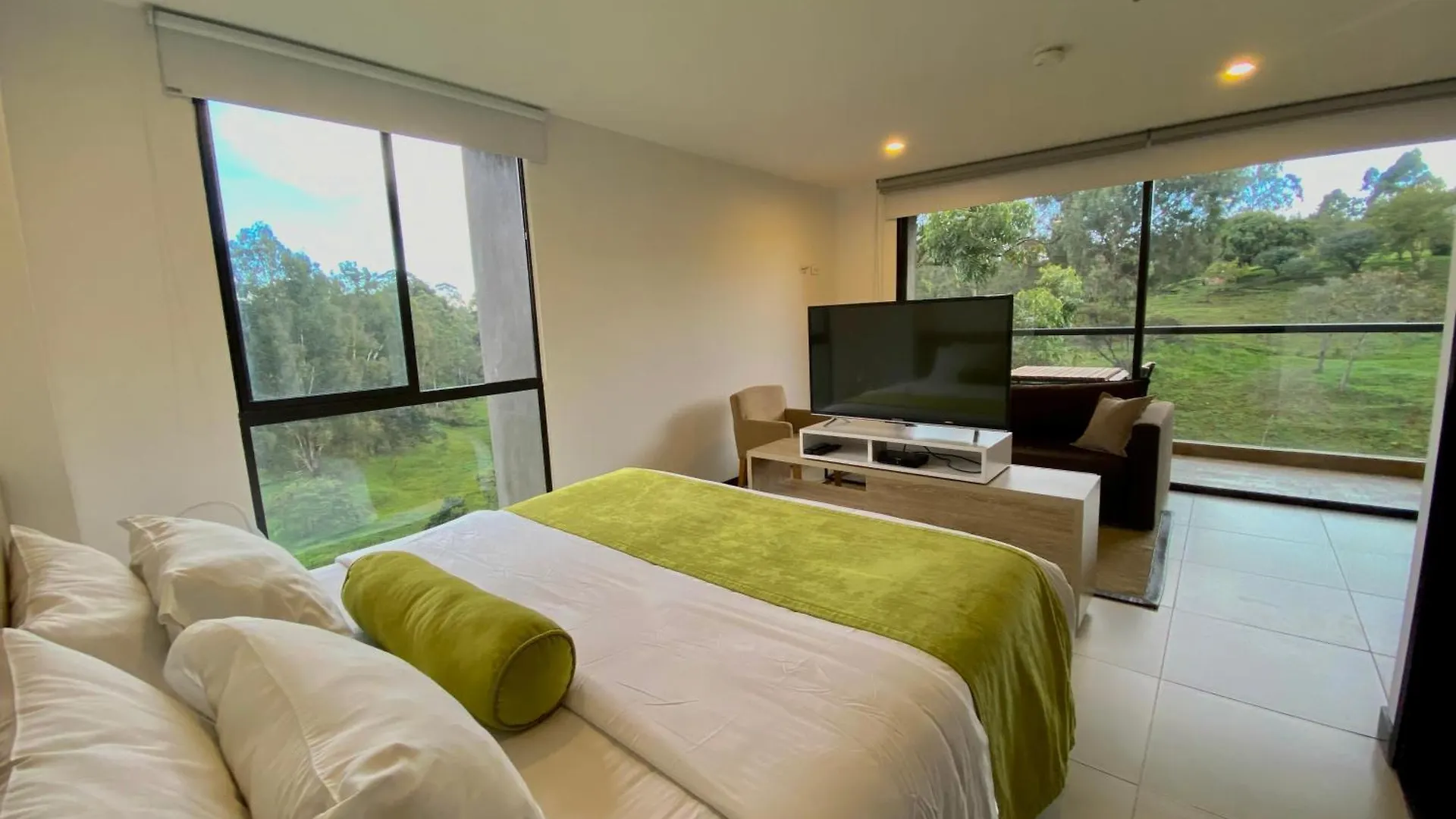 Habitacion Estandar - Hotel Rioverde Rionegro 4*,  Colombia