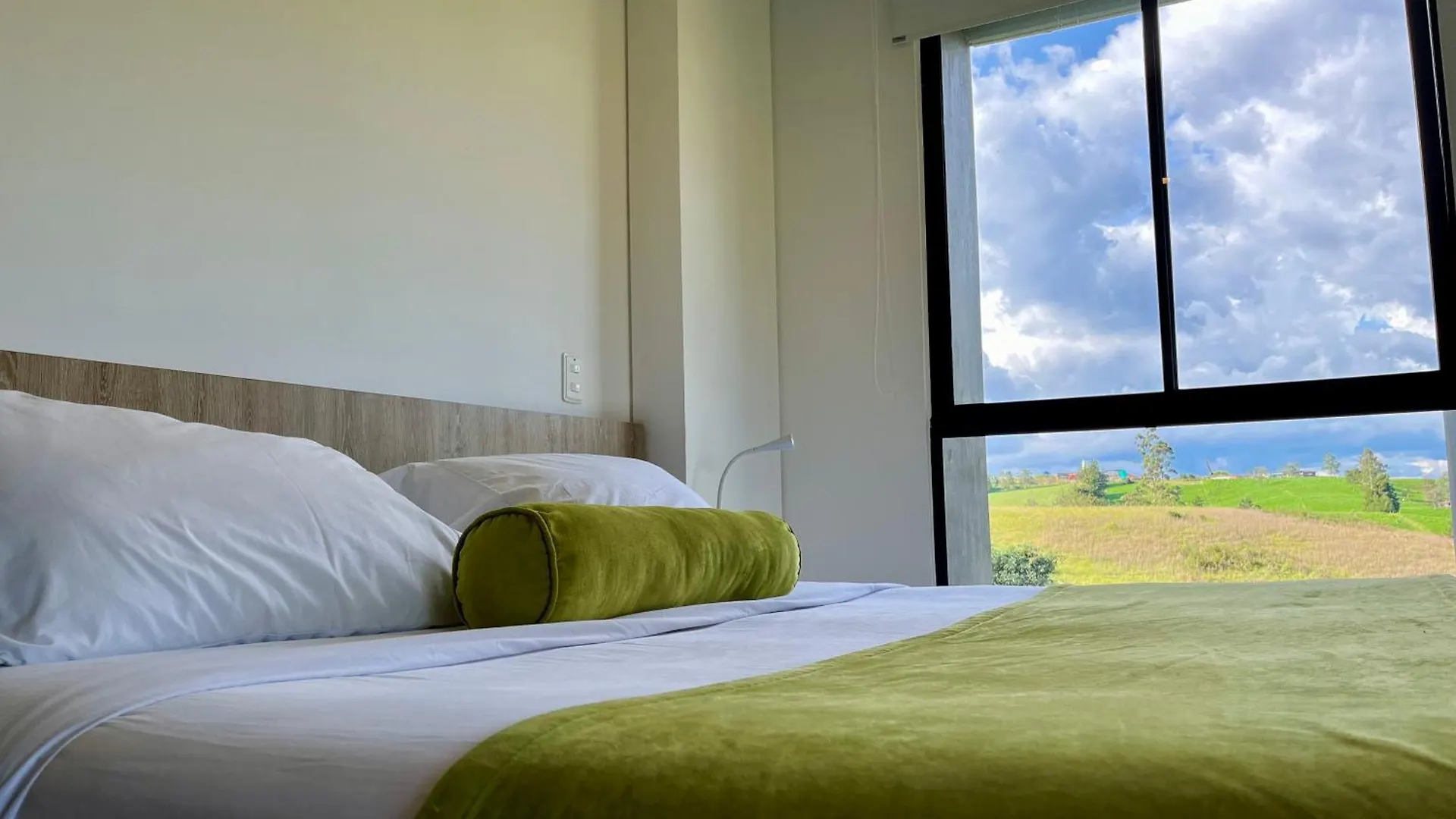 ****  Habitacion Estandar - Hotel Rioverde Rionegro Colombia