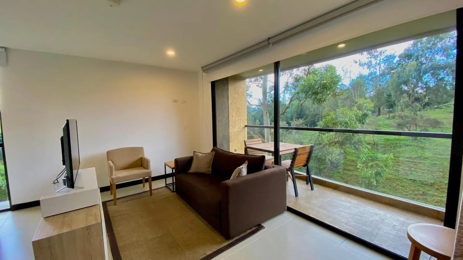 Habitacion Estandar - Hotel Rioverde Rionegro